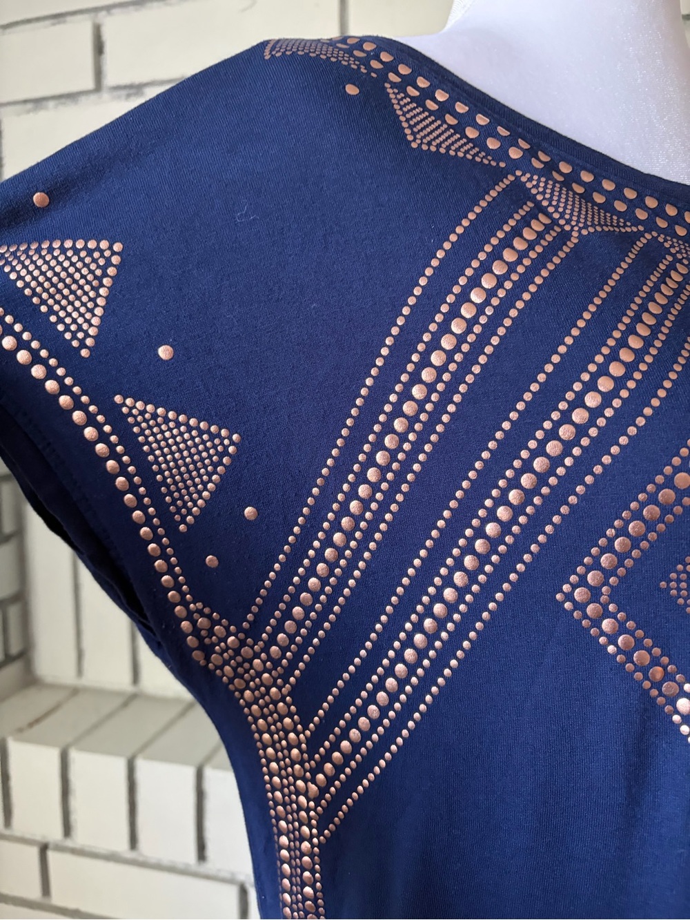 Navy Metallic Stud Geometric Short Sleeve Top - Picture 4 of 5